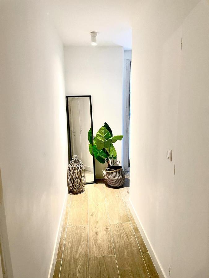 Joli T4 Renove Climatise Entre St Charles/le Vieux-port Apartment Marseilles