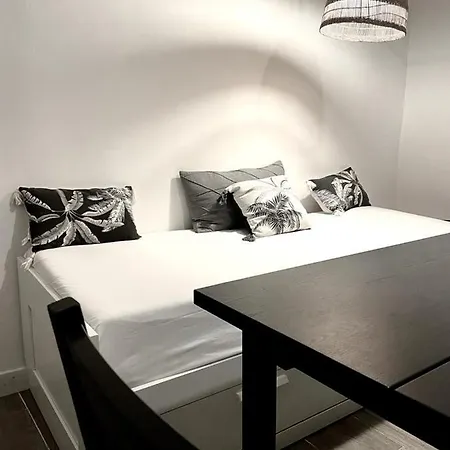 Joli T4 Renove Climatise Entre St Charles/Le Vieux-Port Apartment Marseille Exterior photo